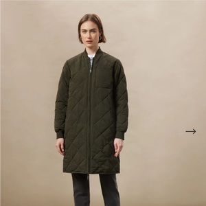 [Frank and Oak] 🇨🇦 The Skyline Reversible Maxi Bomber in Rosin - Size L
